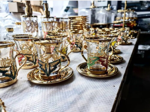 tea cups